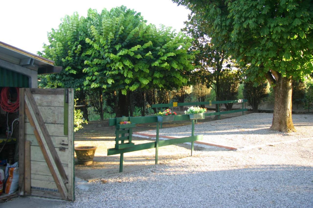 Villa Lilli 2 Ferrara Esterno foto